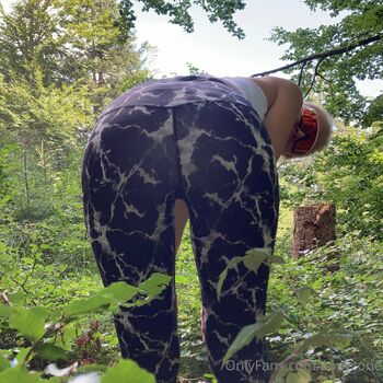 zoe / zoeyzone nude photo #24