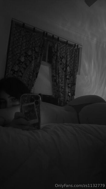 Sharntay / zs1132779 nude photo #16