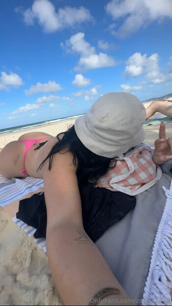 Sharntay / zs1132779 nude photo #35