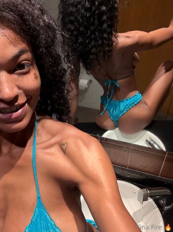 Zuri Hil / zurihill nude photo #2