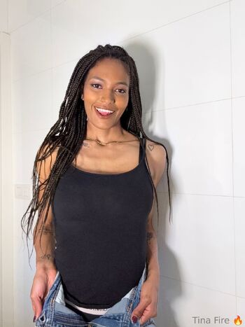 Zuri Hil / zurihill nude photo #5