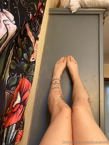 Zux / zuxakink nude photo #20