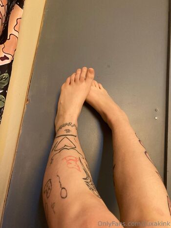 Zux / zuxakink nude photo #21