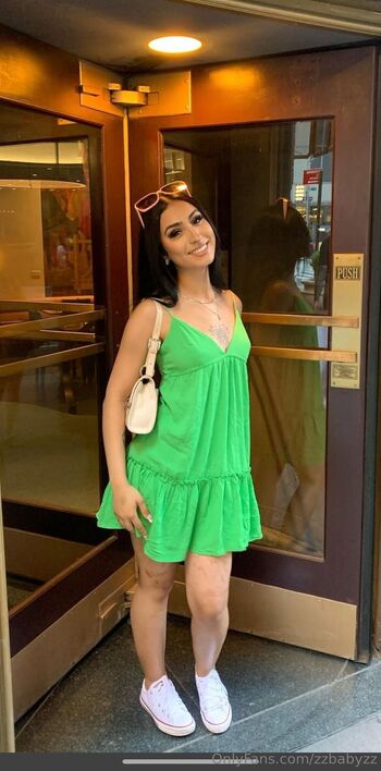 Zada / zzbabyzz nude photo #3